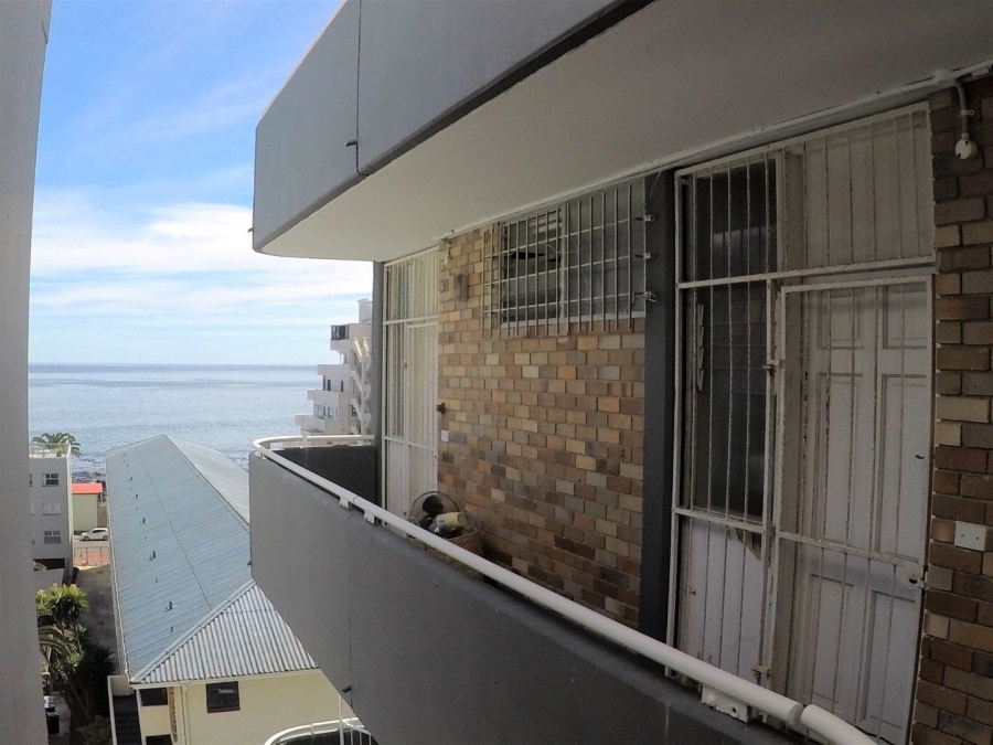 To Let 0 Bedroom Property for Rent in Sea Point Western Cape